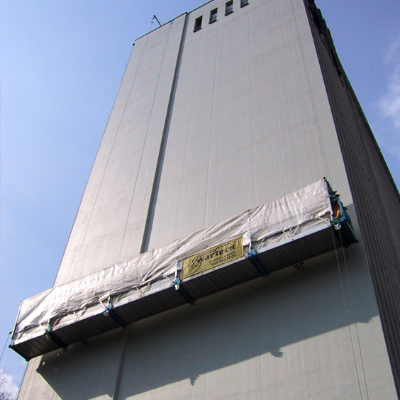 Nacelle suspendue motorisée à câble